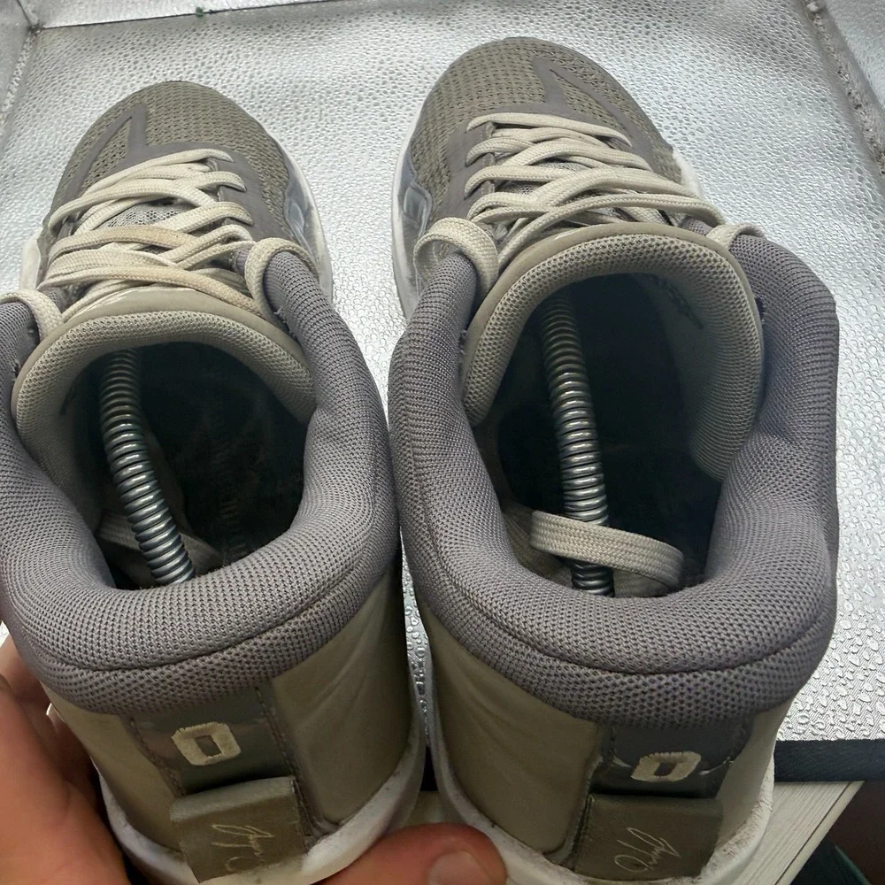 Jordan size 10